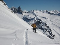 Pika Glacier ski