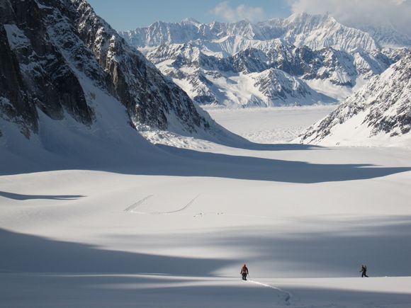 Pika Glacier ski